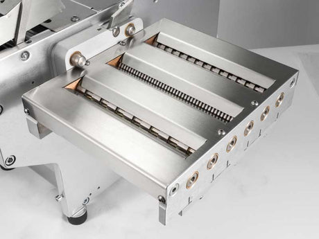 PNuova Combinata - 170mm Pasta Sheeter with Mixing Hopper